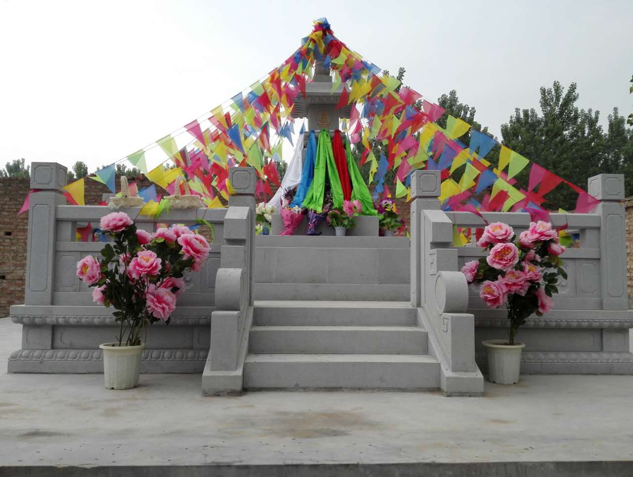 一乘显密佛教中心与河南大准提寺共同举办2016年护国息灾法会暨宝箧印陀罗尼塔落成典礼