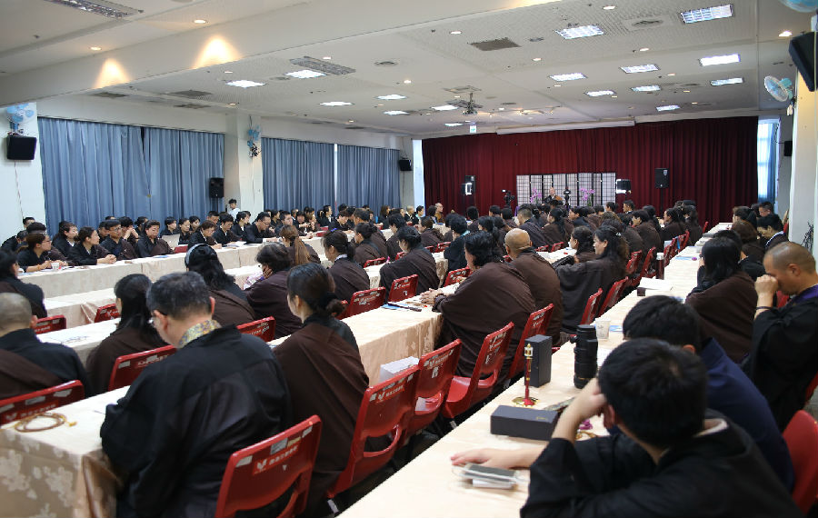 聆听智广阿阇梨开示_副本.jpg